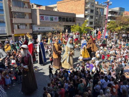 Els Gegants de la ciutat de València, Convidats d’Honor de la Festa Major de Molins de Rei d’enguany