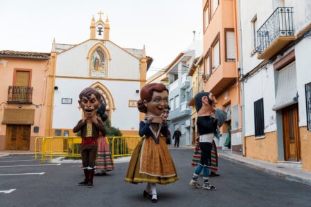 La Font d’En Carròs celebra el Porrat de Sant Antoni del Porquet dedicat als “Cabuts i Cabudes”